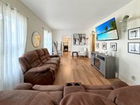 1258 South Blackhawk Avenue, Freeport, IL 61032