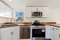 1224 N Meadowland Ln, Boise, ID 83713