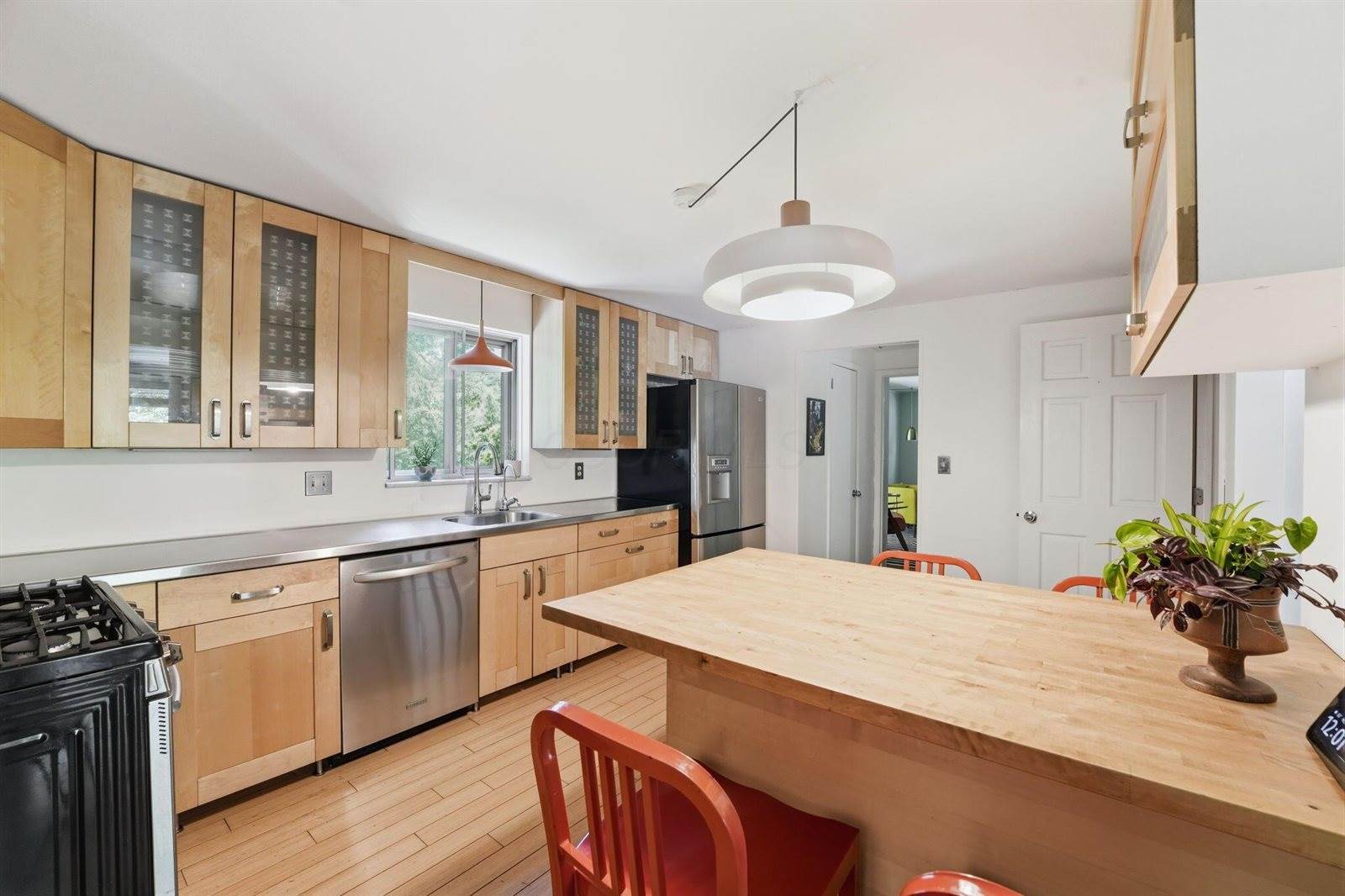 4071 Clearview Avenue, Columbus, OH 43220