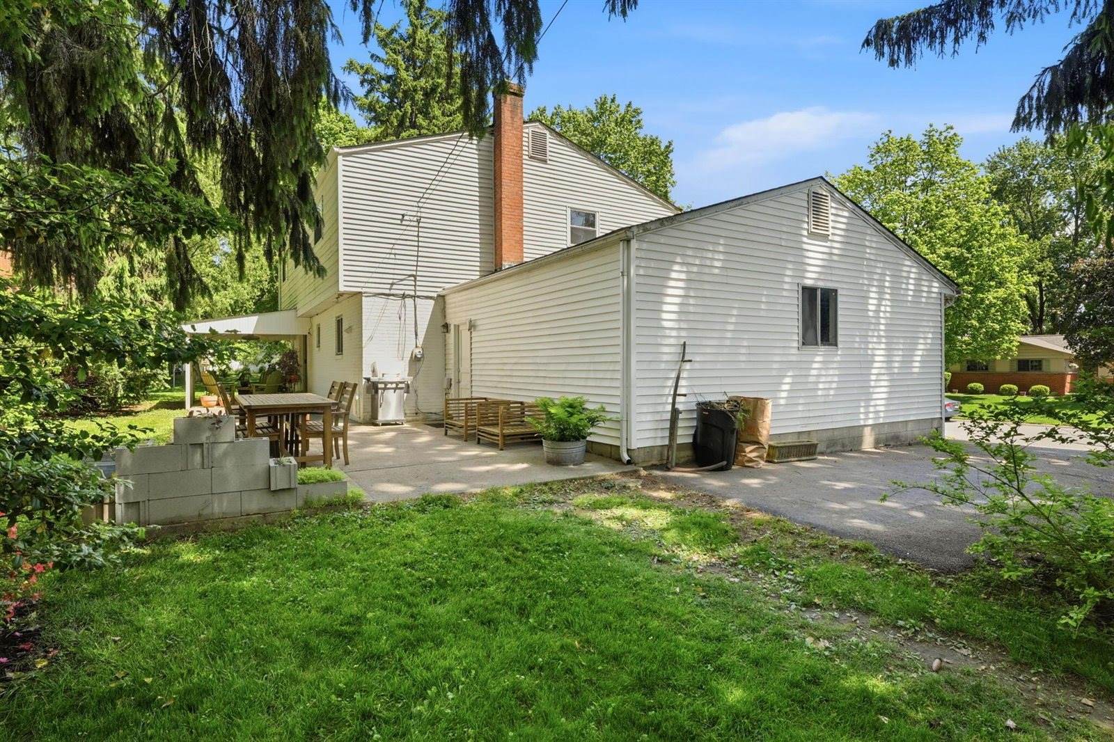 4071 Clearview Avenue, Columbus, OH 43220