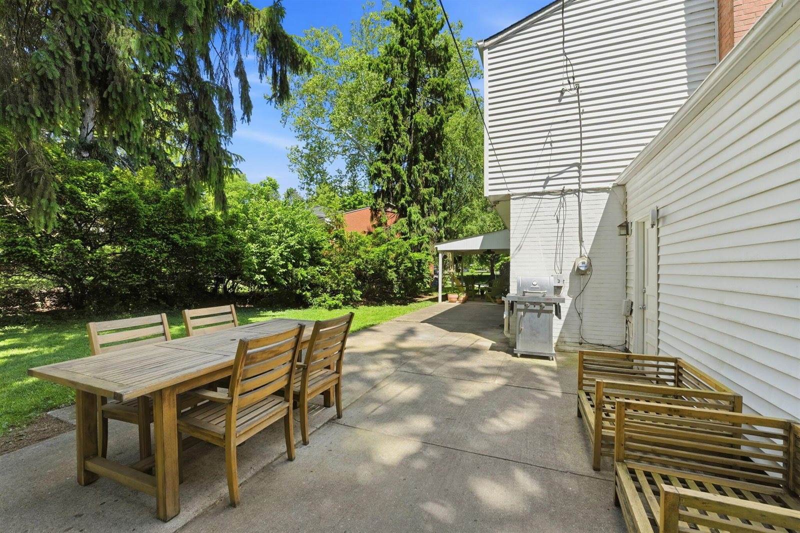 4071 Clearview Avenue, Columbus, OH 43220