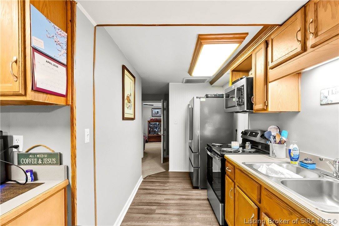 8934 Brownstown Road, Henryville, IN 47126
