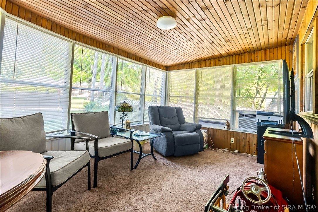 8934 Brownstown Road, Henryville, IN 47126