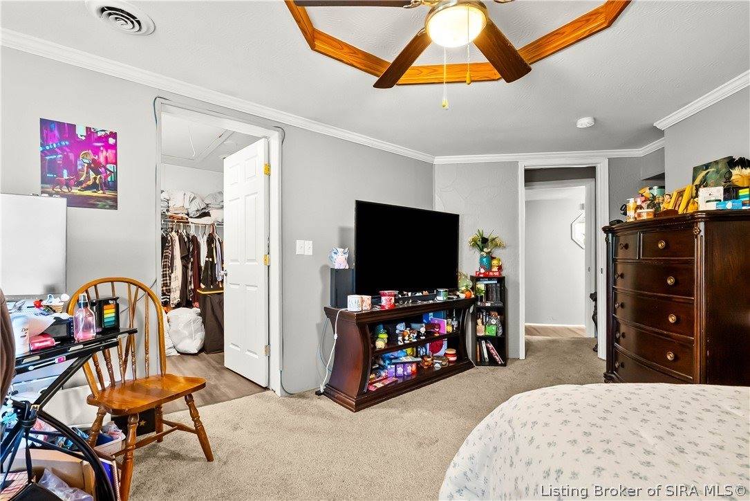 8934 Brownstown Road, Henryville, IN 47126