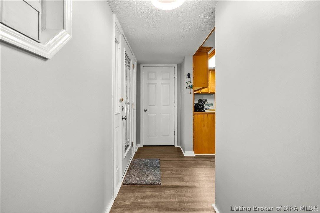8934 Brownstown Road, Henryville, IN 47126