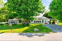 8934 Brownstown Road, Henryville, IN 47126