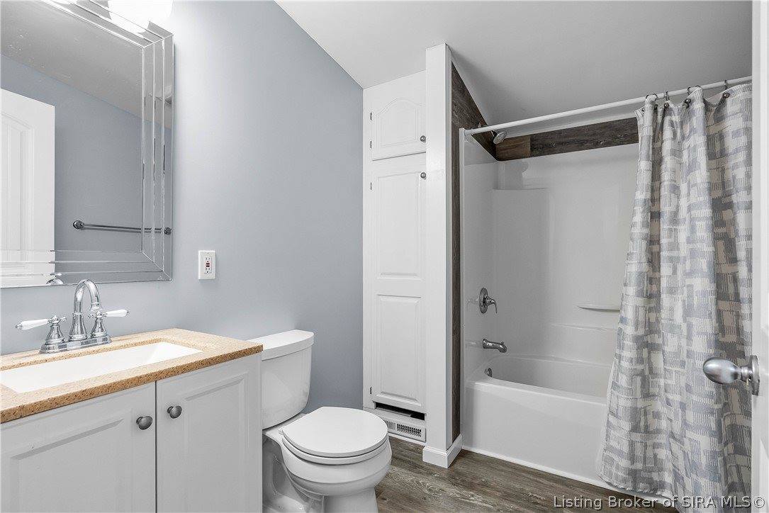 1711 McDonald Lane, New Albany, IN 47150