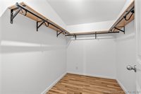 1711 McDonald Lane, New Albany, IN 47150