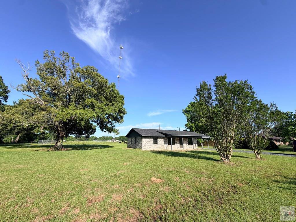 251 PR 30041, New Boston, TX 75570