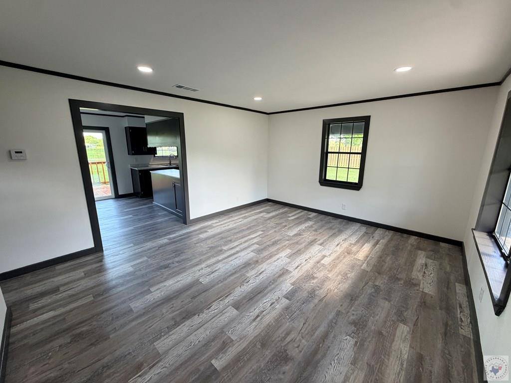 251 PR 30041, New Boston, TX 75570