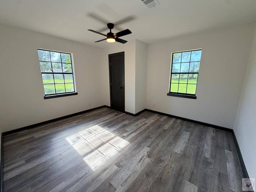 251 PR 30041, New Boston, TX 75570