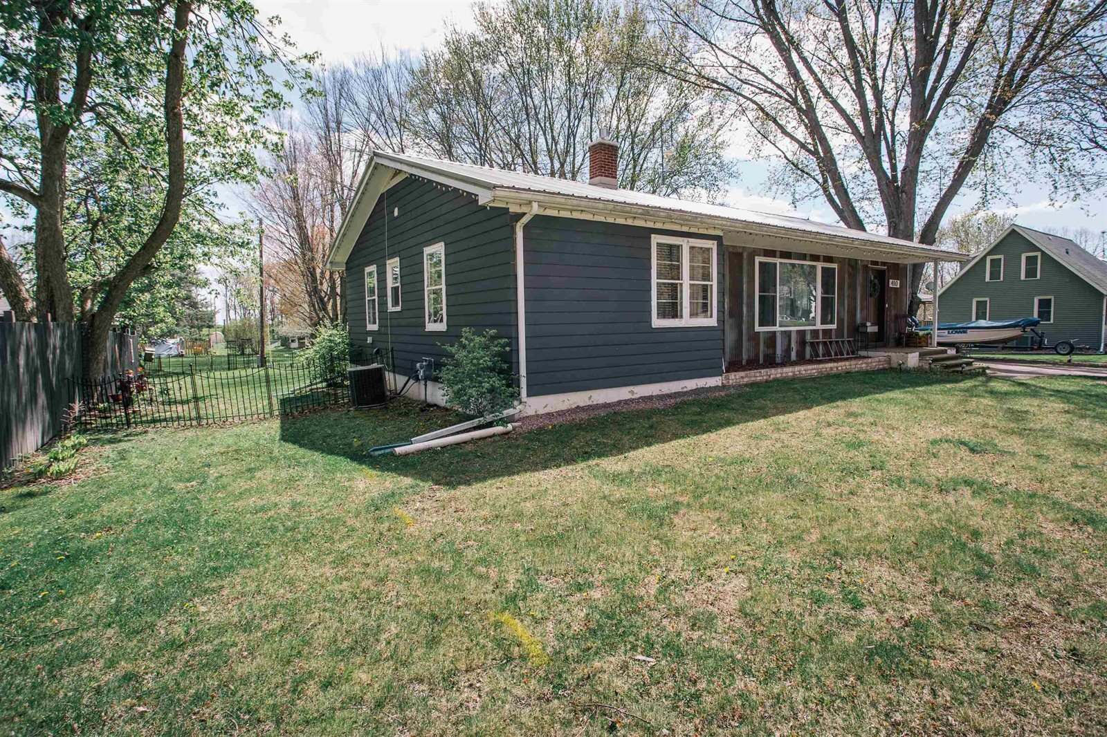 410 W 1st Street, Neillsville, WI 54456