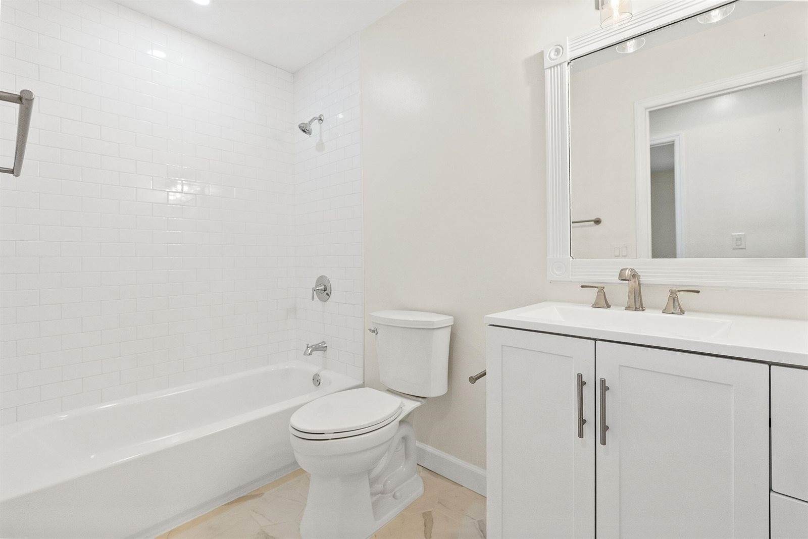 1471 Battery Brown Court, Charleston, SC 29412