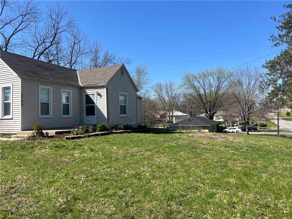 2704 North 81st Street, Kansas City, KS 66109