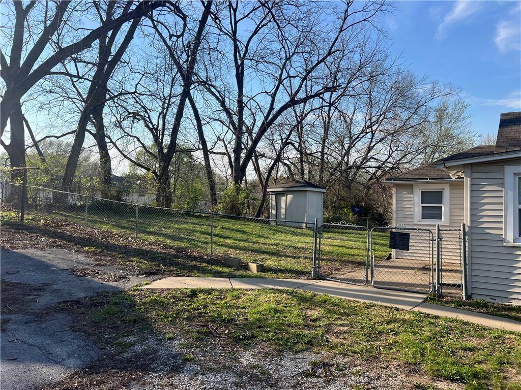 2704 North 81st Street, Kansas City, KS 66109