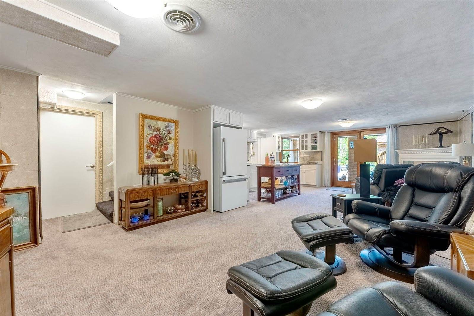 615 20TH Avenue Court, East Moline, IL 61244