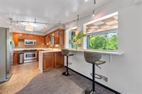 615 20TH Avenue Court, East Moline, IL 61244
