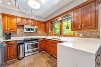 615 20TH Avenue Court, East Moline, IL 61244