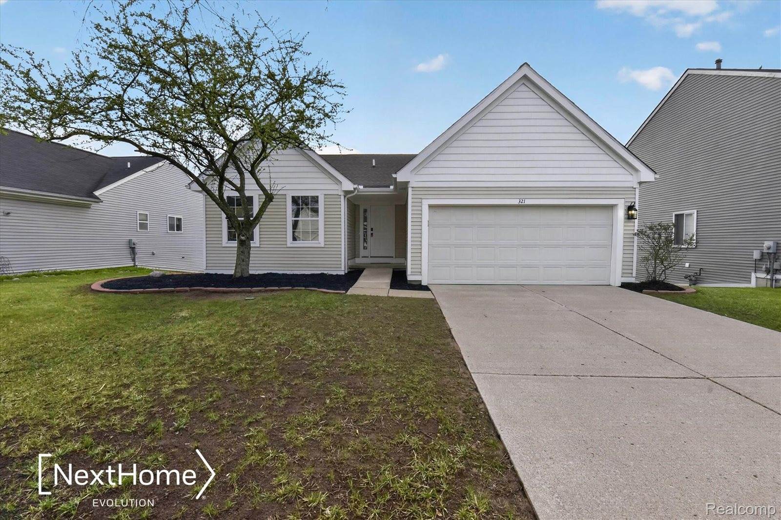 321 Oxford Court, BellevilleCity_Wayne, MI 48111