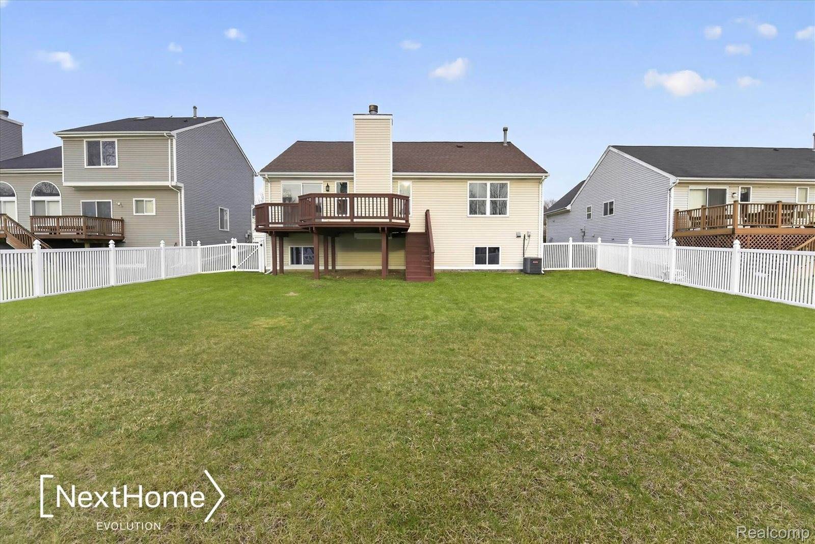 321 Oxford Court, BellevilleCity_Wayne, MI 48111