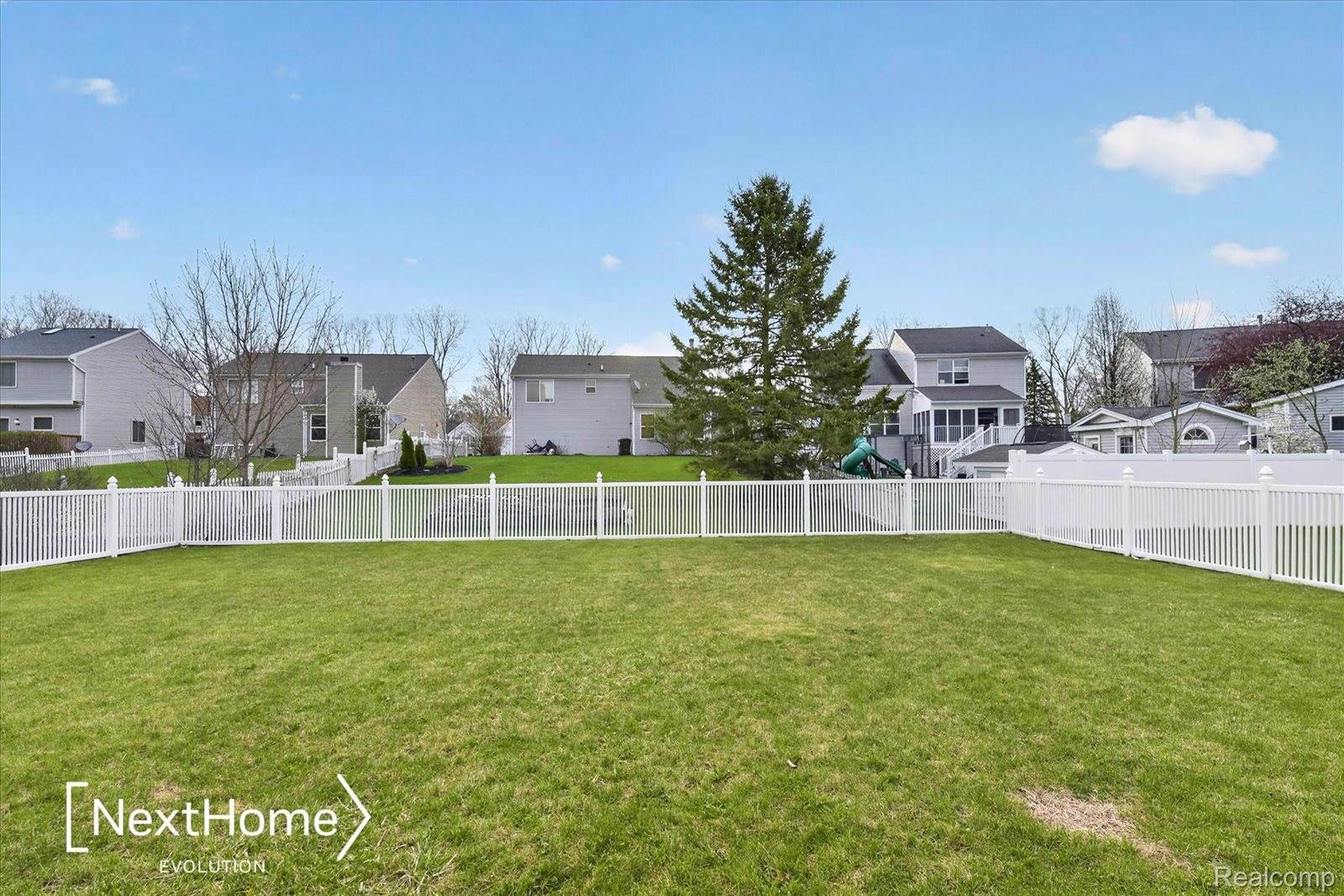 321 Oxford Court, BellevilleCity_Wayne, MI 48111