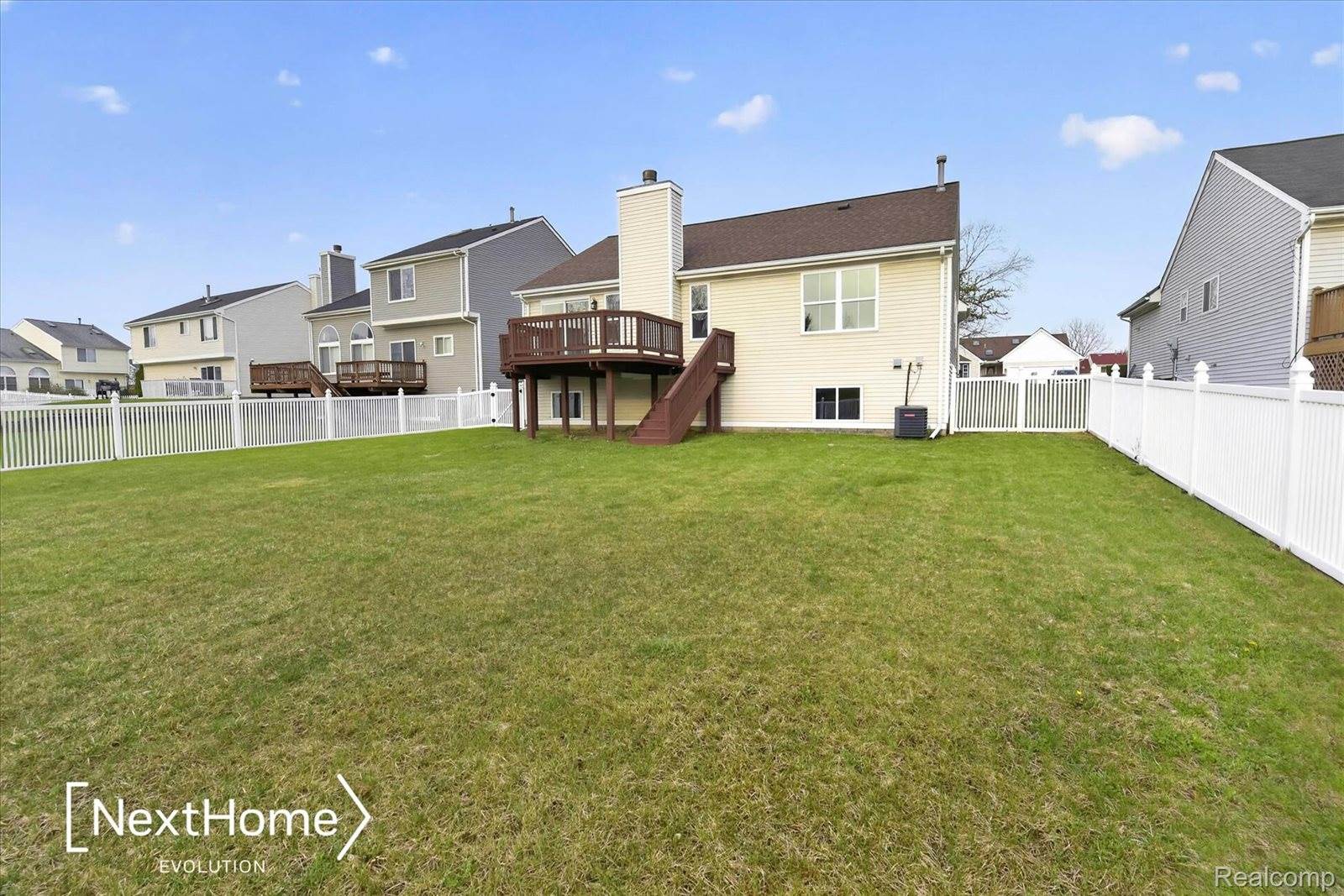 321 Oxford Court, BellevilleCity_Wayne, MI 48111
