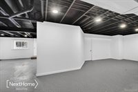 321 Oxford Court, BellevilleCity_Wayne, MI 48111