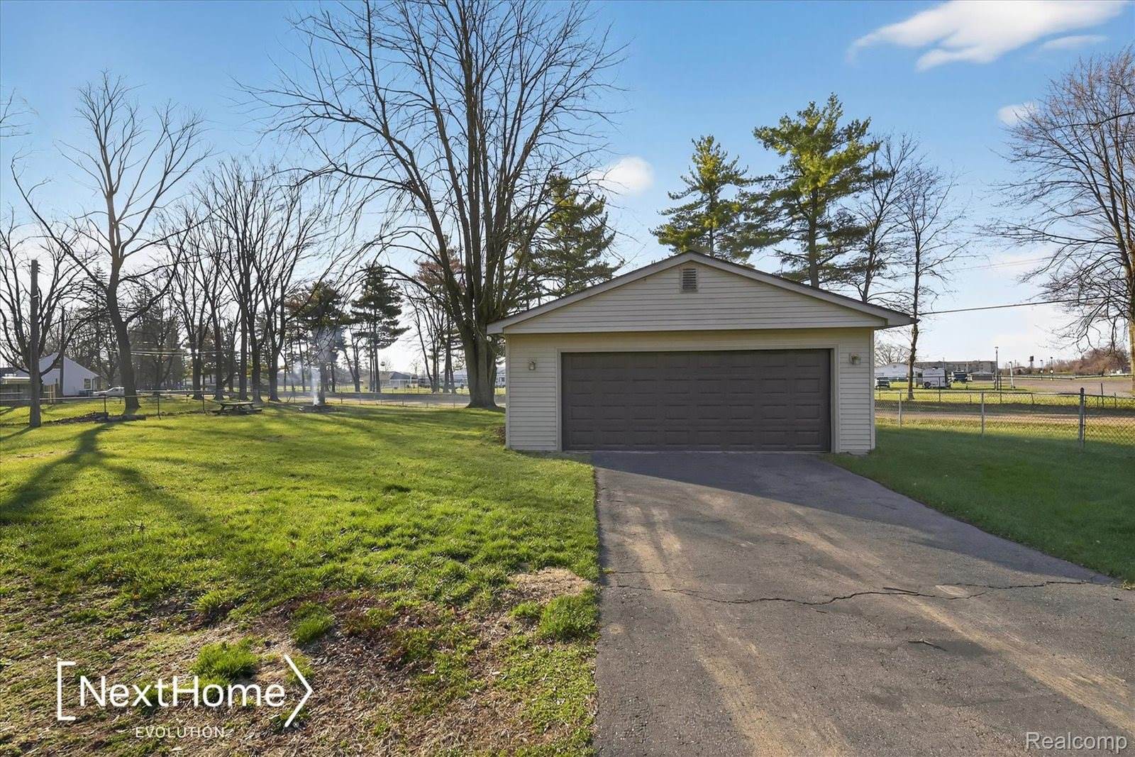 46295 Chatsworth Drive, VanBurenCharterTownship_Wayne, MI 48111