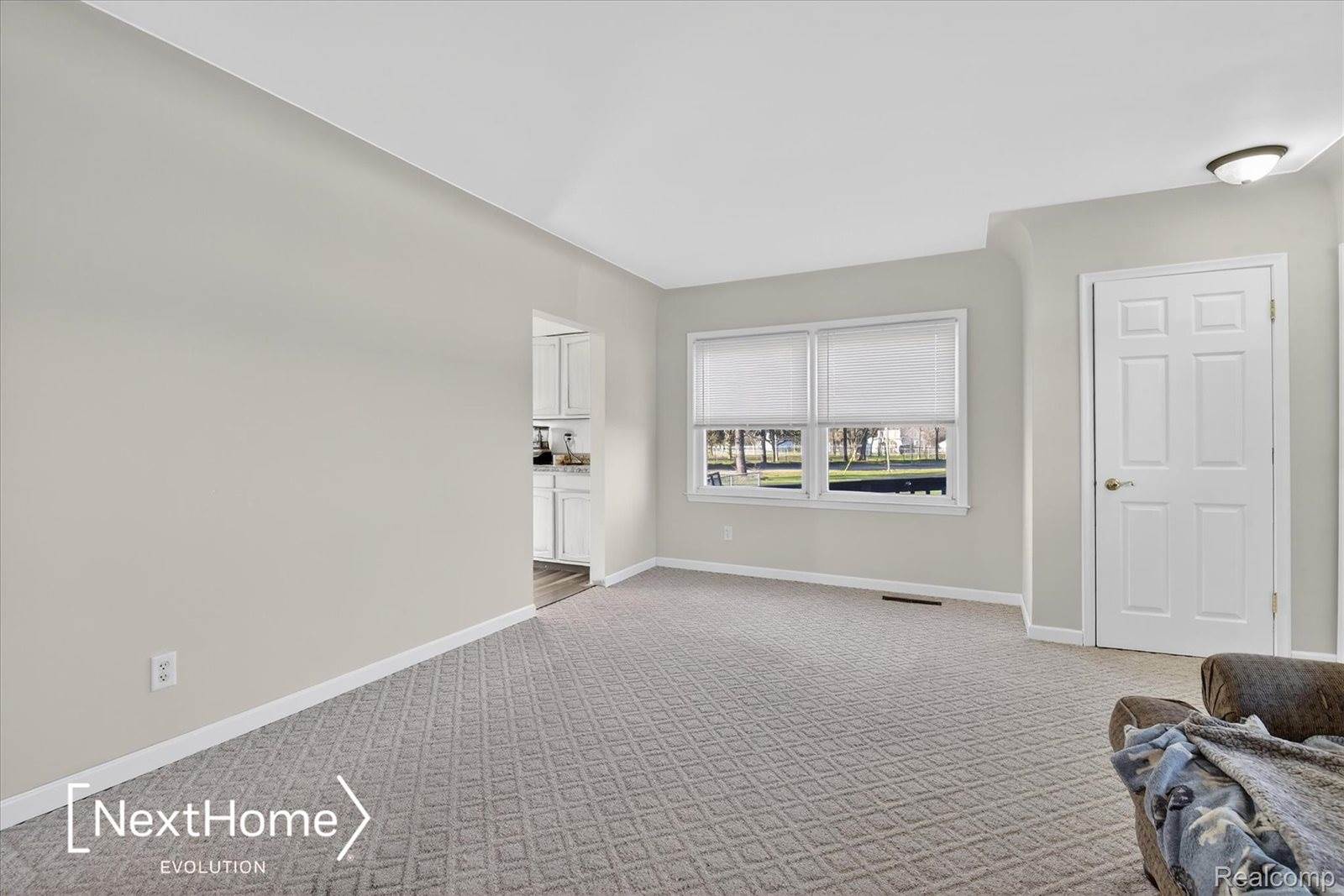 46295 Chatsworth Drive, VanBurenCharterTownship_Wayne, MI 48111