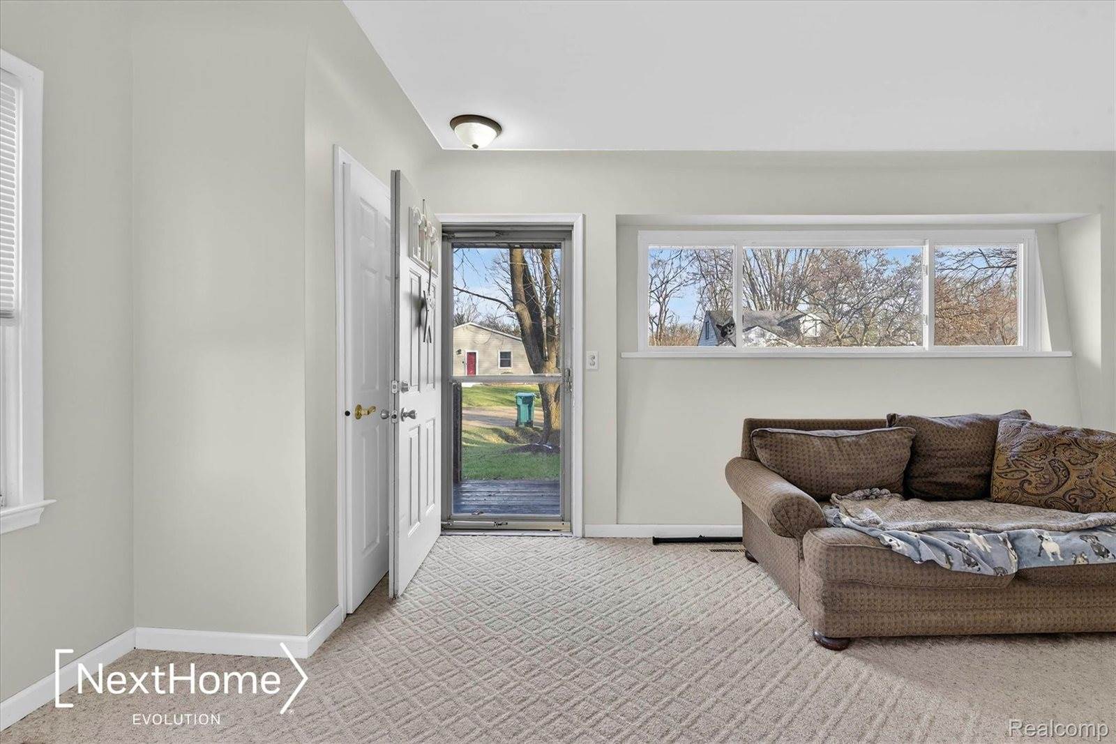 46295 Chatsworth Drive, VanBurenCharterTownship_Wayne, MI 48111