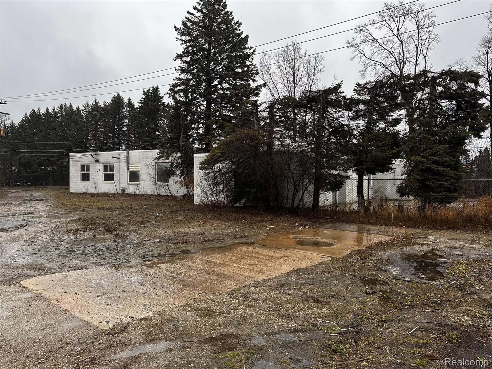41241 East Huron River Drive, VanBurenCharterTownship_Wayne, MI 48111