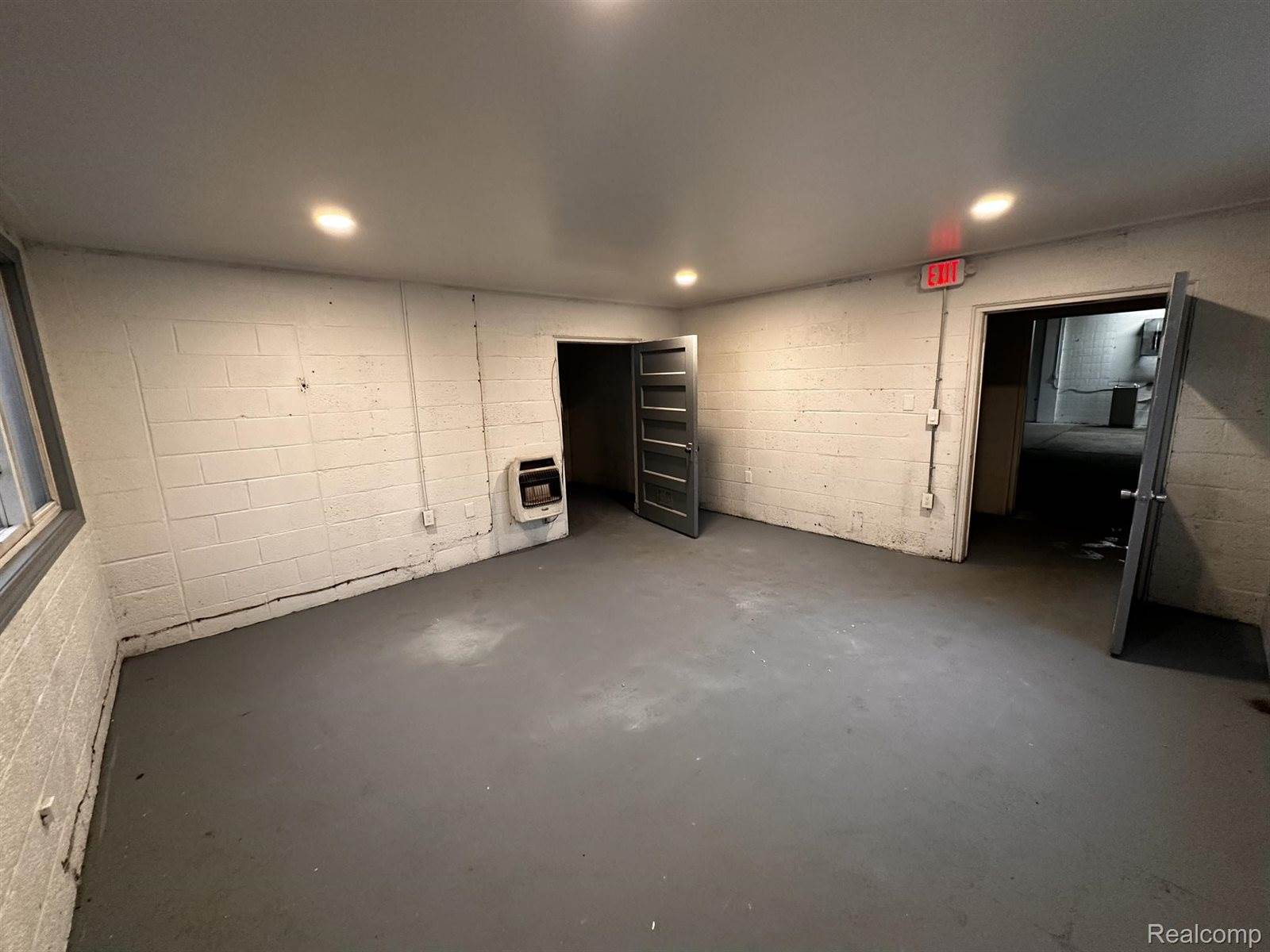 41241 East Huron River Drive, VanBurenCharterTownship_Wayne, MI 48111