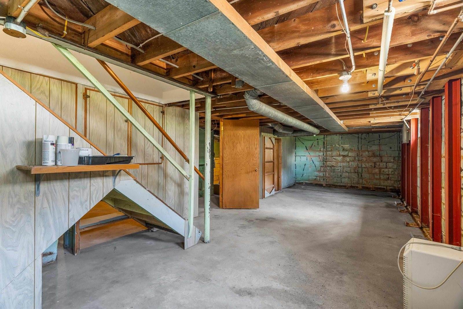 612 N Walnut Avenue, Marshfield, WI 54449