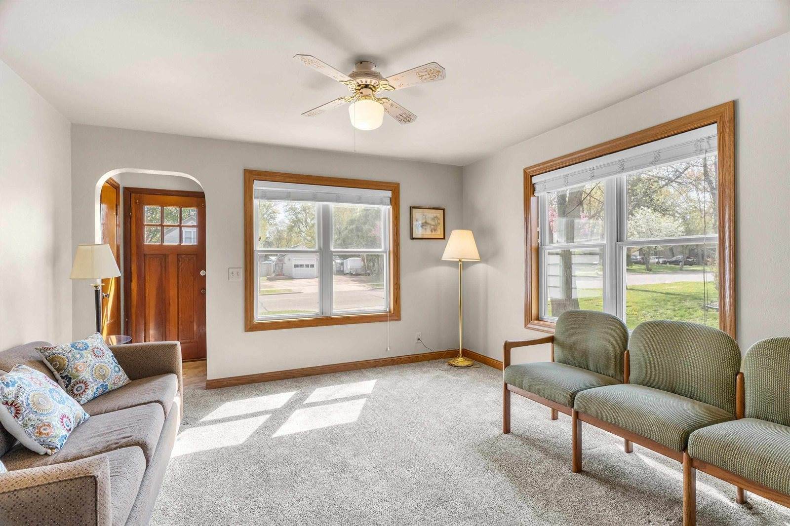 612 N Walnut Avenue, Marshfield, WI 54449