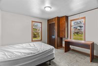 612 N Walnut Avenue, Marshfield, WI 54449