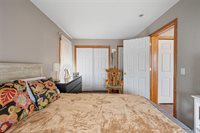 21 Audrey Avenue, Plainview, NY 11803