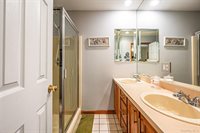 21 Audrey Avenue, Plainview, NY 11803