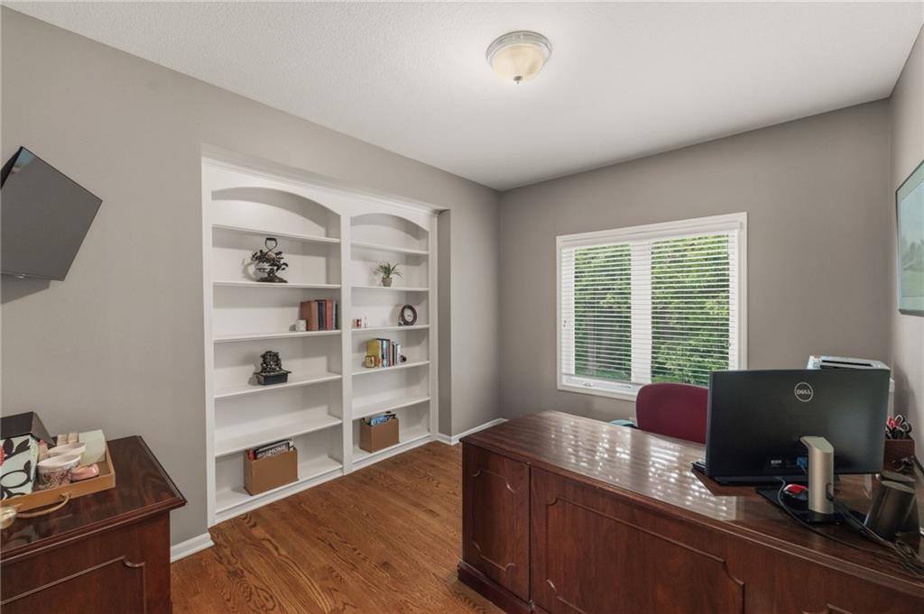 4539 Grove Street, Shawnee, KS 66226
