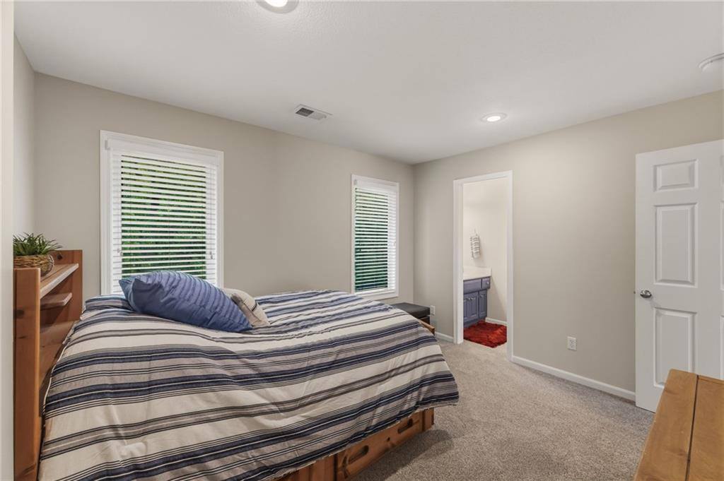 4539 Grove Street, Shawnee, KS 66226