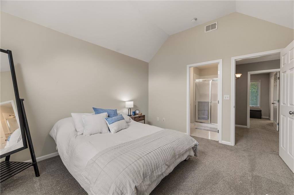 4539 Grove Street, Shawnee, KS 66226