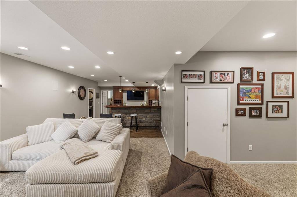 4539 Grove Street, Shawnee, KS 66226