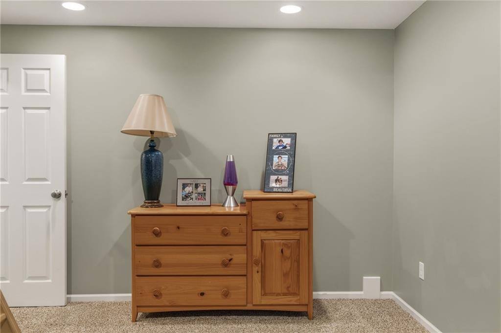 4539 Grove Street, Shawnee, KS 66226