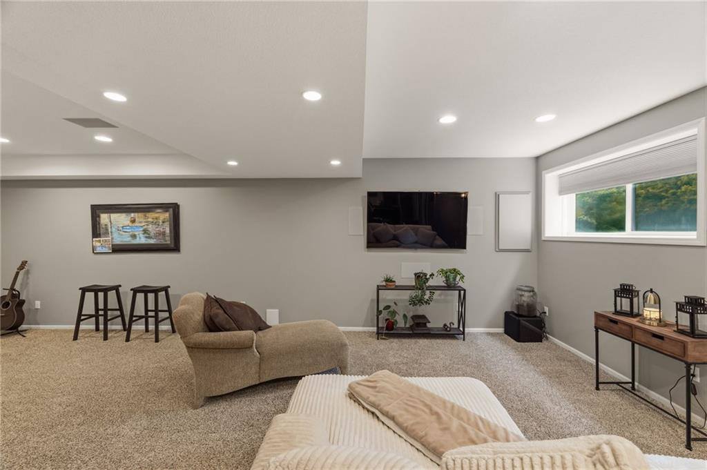 4539 Grove Street, Shawnee, KS 66226