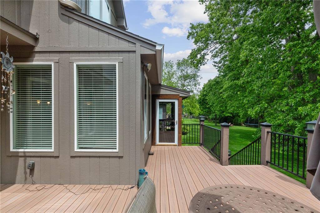 4539 Grove Street, Shawnee, KS 66226