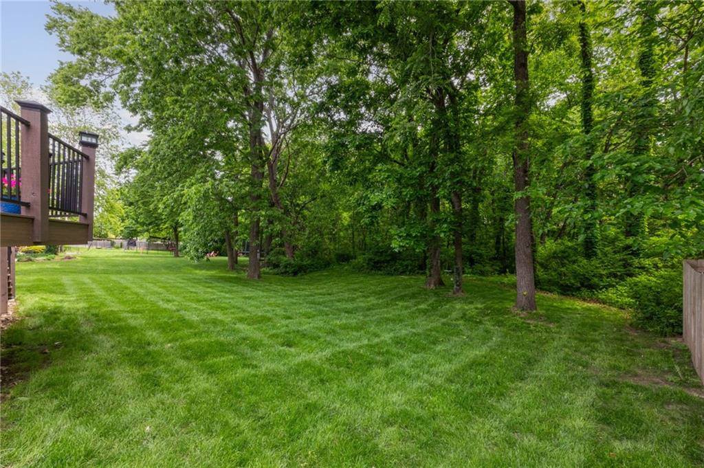 4539 Grove Street, Shawnee, KS 66226
