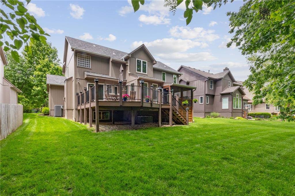 4539 Grove Street, Shawnee, KS 66226