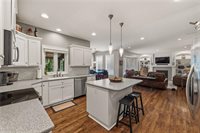 4539 Grove Street, Shawnee, KS 66226