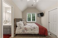 4539 Grove Street, Shawnee, KS 66226