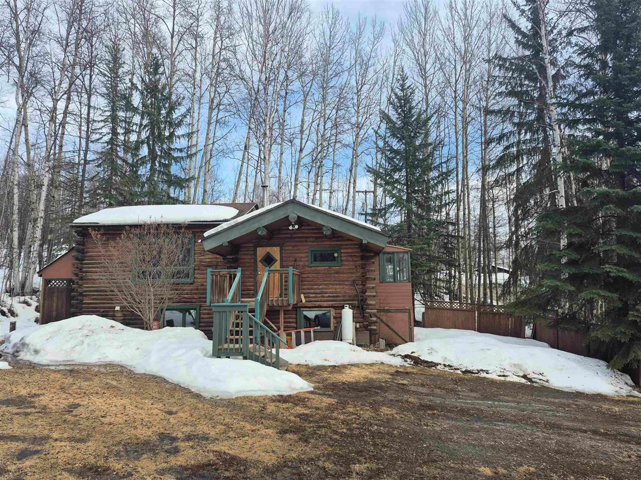 264 Woodland Drive, Fairbanks, AK 99712