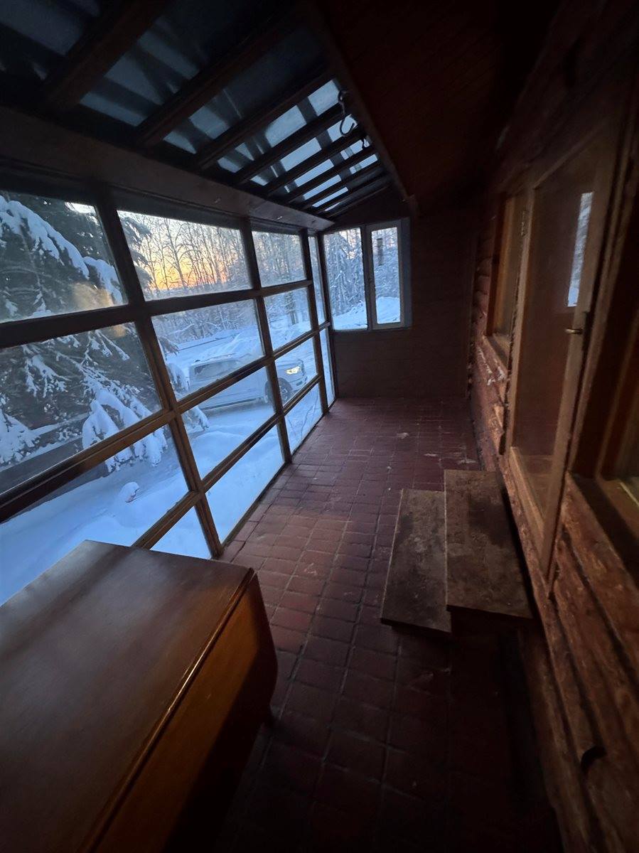 264 Woodland Drive, Fairbanks, AK 99712